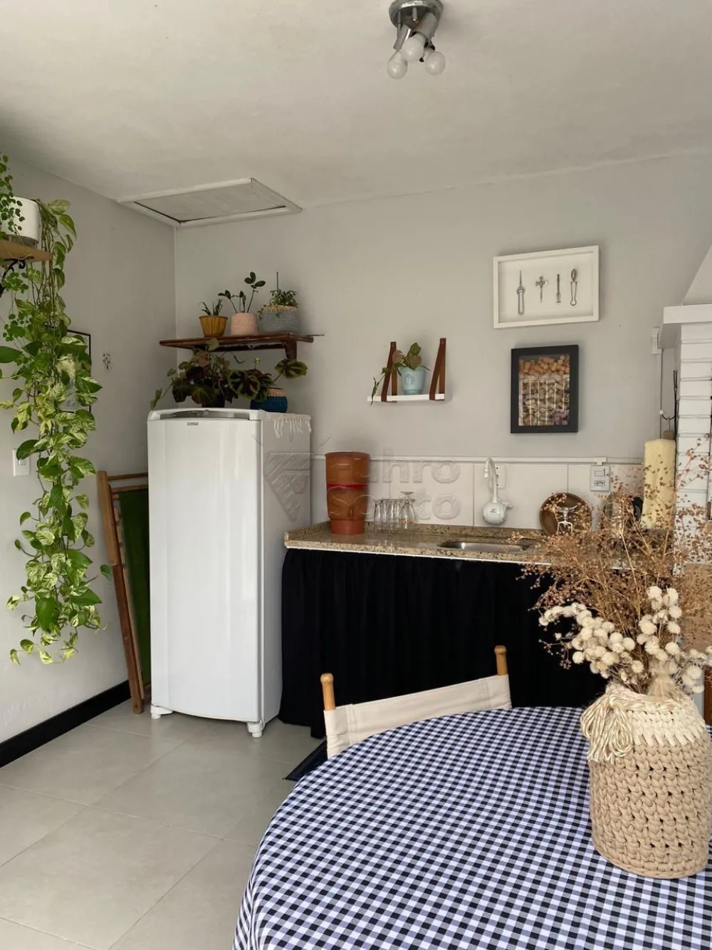 Comprar Casa / Padr&atilde;o em Pelotas R$ 820.000,00 - Foto 11