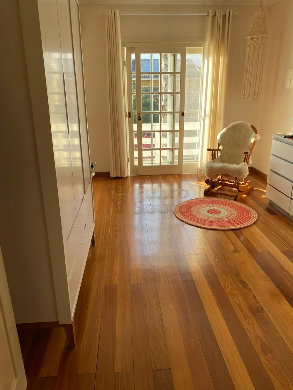 Comprar Casa / Padr&atilde;o em Pelotas R$ 820.000,00 - Foto 9