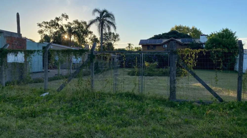 Comprar Terreno / Padr&atilde;o em Pelotas R$ 160.000,00 - Foto 1