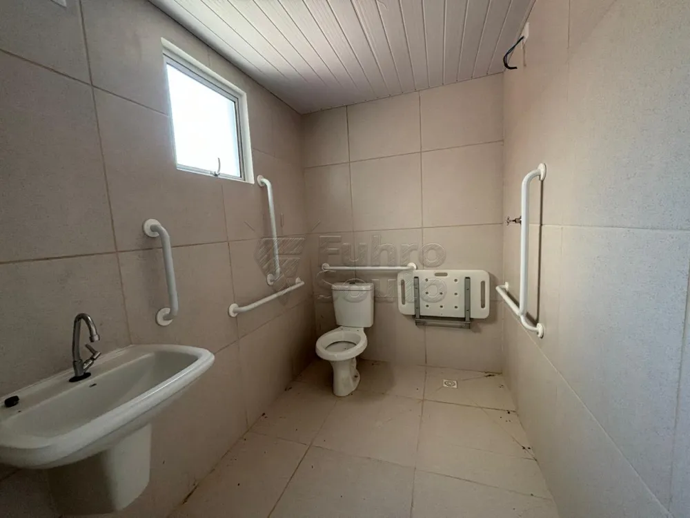 Comprar Apartamento / Padr&atilde;o em Pelotas R$ 140.000,00 - Foto 6