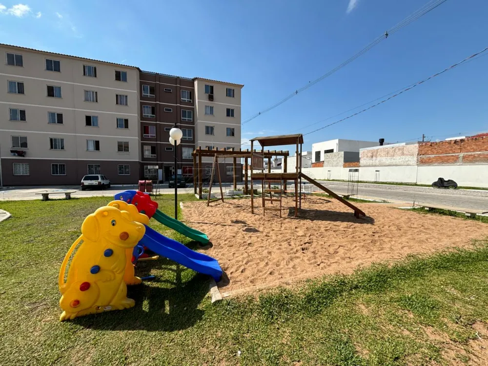 Comprar Apartamento / Padr&atilde;o em Pelotas R$ 125.000,00 - Foto 10