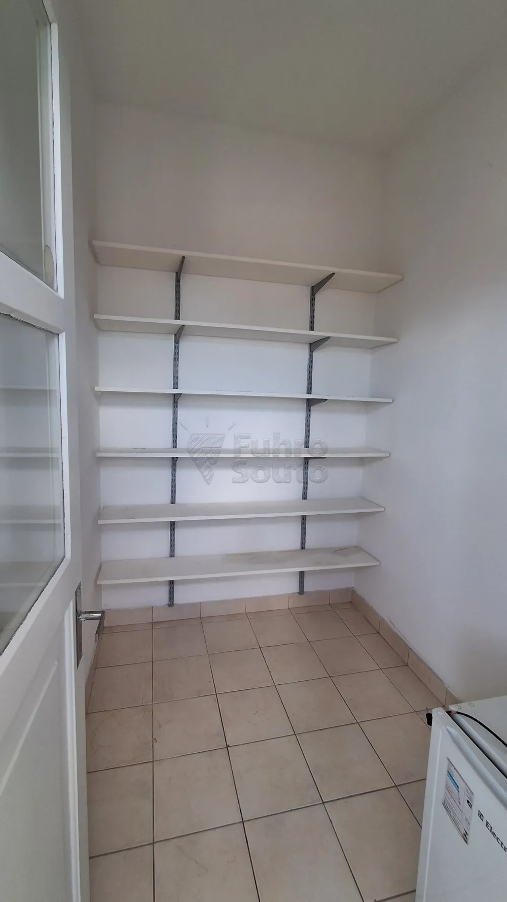 Comprar Apartamento / Padr&atilde;o em Pelotas R$ 550.000,00 - Foto 10