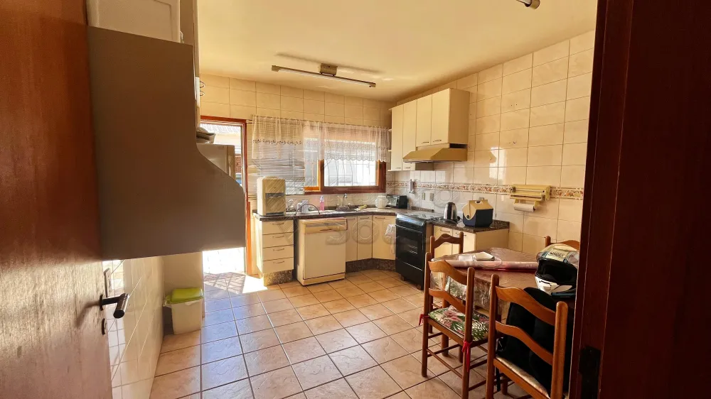 Comprar Casa / Padr&atilde;o em Pelotas R$ 1.350.000,00 - Foto 5