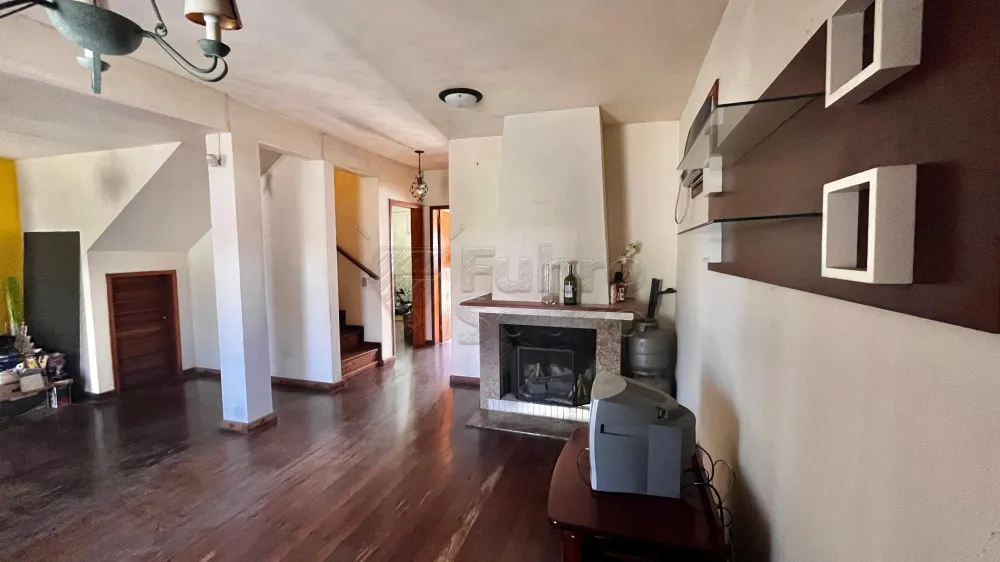 Comprar Casa / Padr&atilde;o em Pelotas R$ 1.350.000,00 - Foto 2