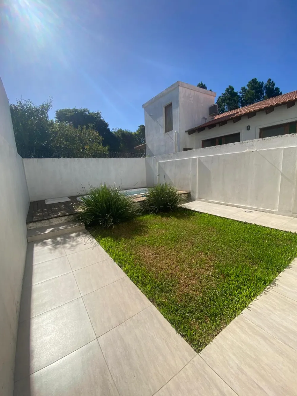 Comprar Casa / Padr&atilde;o em Pelotas R$ 600.000,00 - Foto 9