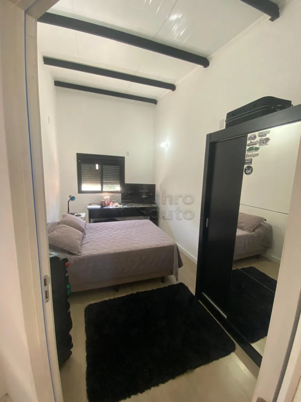 Comprar Casa / Padr&atilde;o em Pelotas R$ 600.000,00 - Foto 4