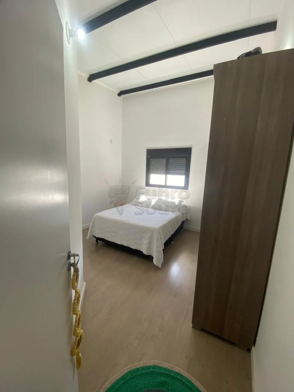 Comprar Casa / Padr&atilde;o em Pelotas R$ 600.000,00 - Foto 5