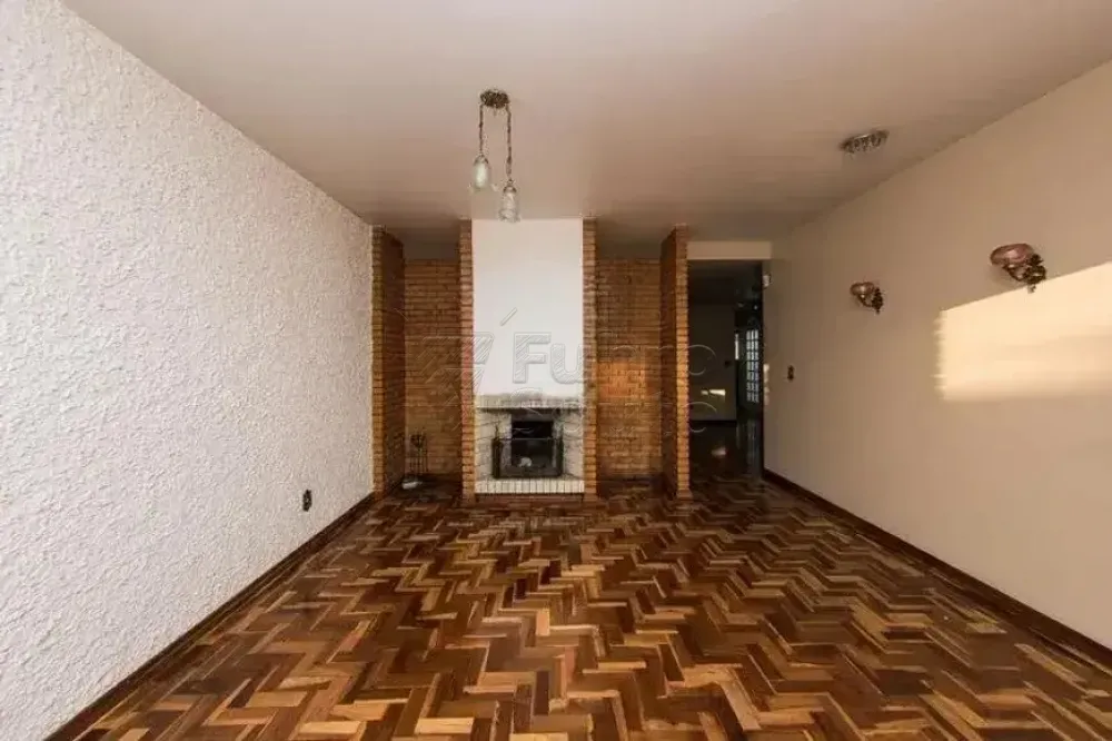Comprar Casa / Padr&atilde;o em Pelotas R$ 790.000,00 - Foto 1