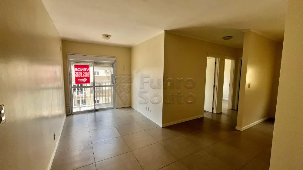 Comprar Apartamento / Padr&atilde;o em Pelotas R$ 235.000,00 - Foto 1