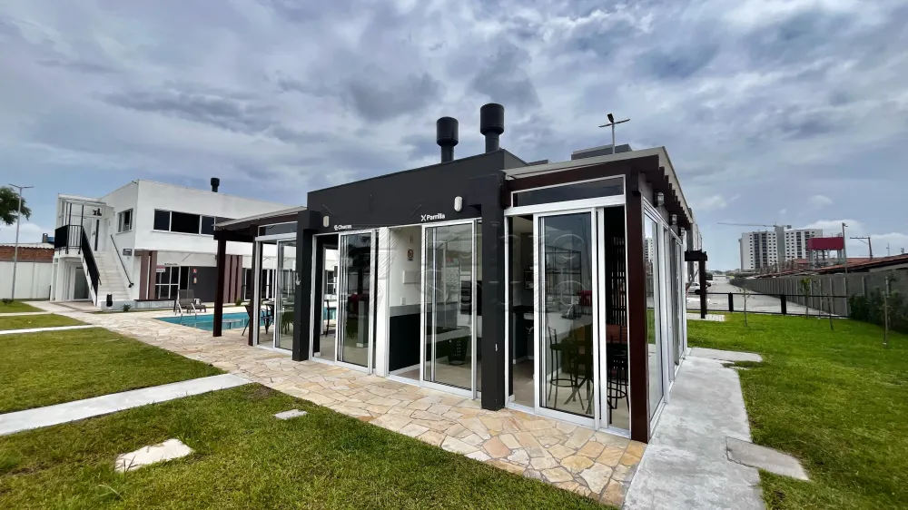 Comprar Apartamento / Padr&atilde;o em Pelotas R$ 220.000,00 - Foto 13