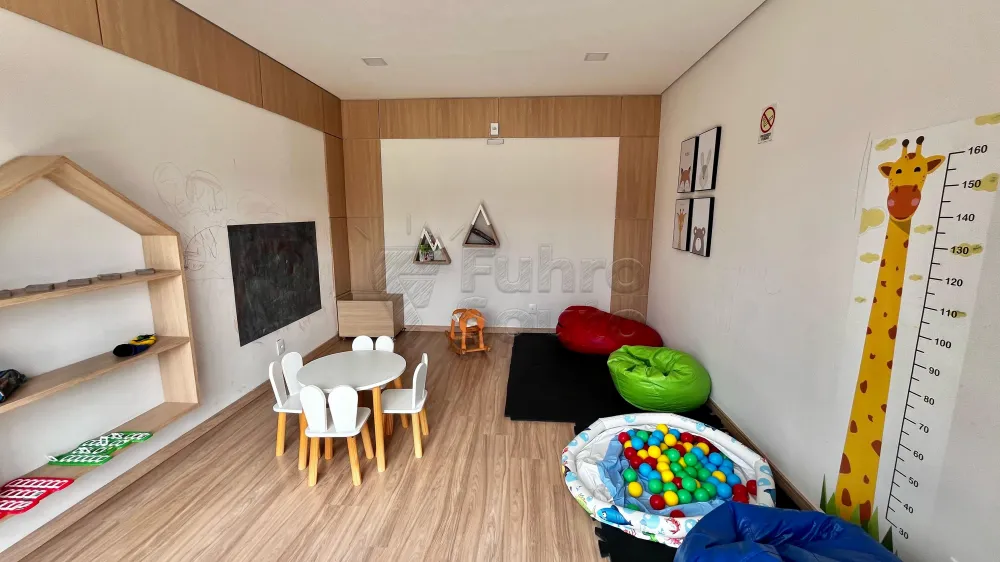 Comprar Apartamento / Padr&atilde;o em Pelotas R$ 220.000,00 - Foto 16