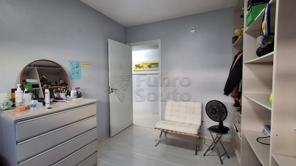 Comprar Apartamento / Padr&atilde;o em Pelotas R$ 750.000,00 - Foto 7