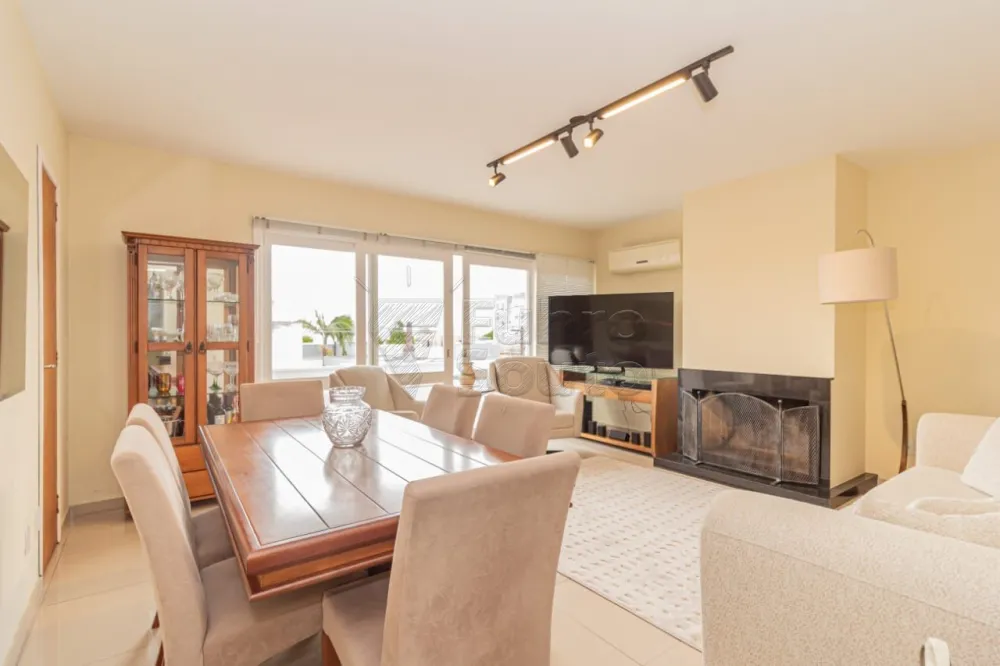 Comprar Apartamento / Padr&atilde;o em Pelotas R$ 424.000,00 - Foto 2