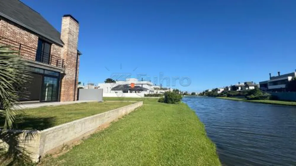 Comprar Casa / Condom&iacute;nio em Pelotas R$ 2.700.000,00 - Foto 7