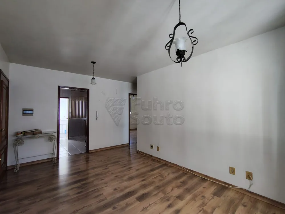 Comprar Apartamento / Padr&atilde;o em Pelotas R$ 280.000,00 - Foto 1