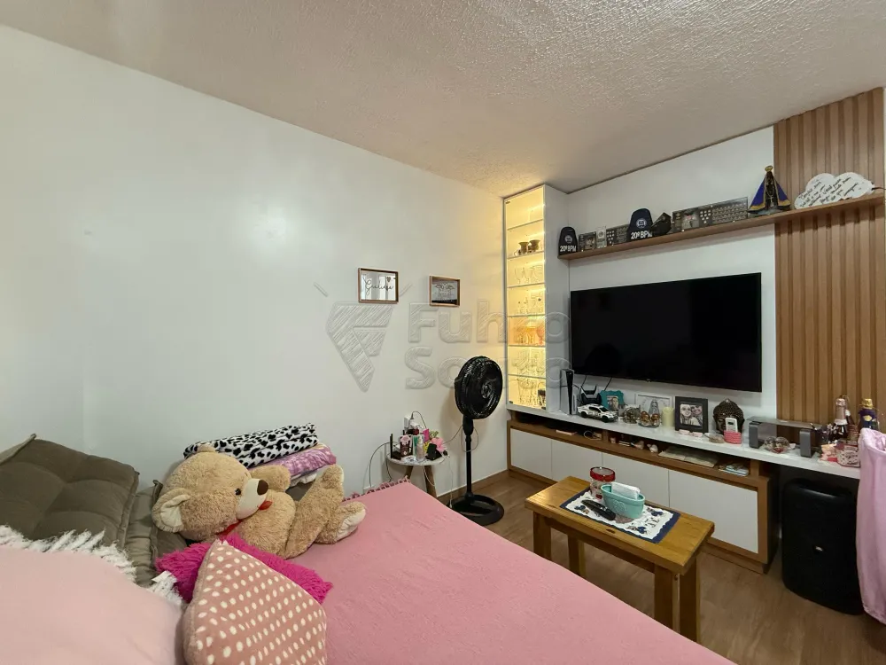 Comprar Casa / Condom&iacute;nio em Pelotas R$ 349.800,00 - Foto 1