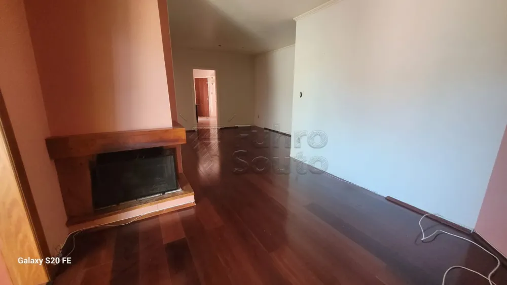 Comprar Apartamento / Padr&atilde;o em Pelotas R$ 720.000,00 - Foto 1