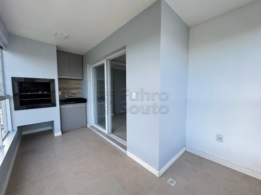 Comprar Apartamento / Padr&atilde;o em Pelotas R$ 795.000,00 - Foto 9