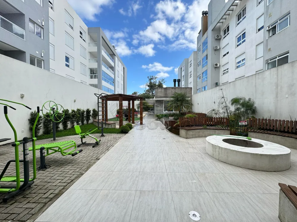 Comprar Apartamento / Padr&atilde;o em Pelotas R$ 795.000,00 - Foto 17