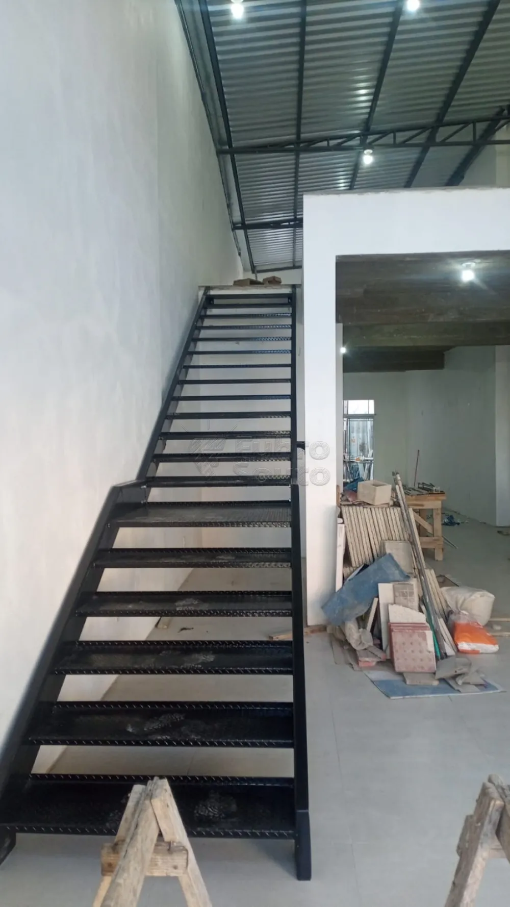 Comprar Comercial / Pr&amp;eacute;dio em Pelotas R$ 1.350.000,00 - Foto 2