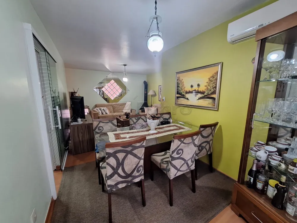 Comprar Apartamento / Padr&atilde;o em Pelotas R$ 350.000,00 - Foto 3