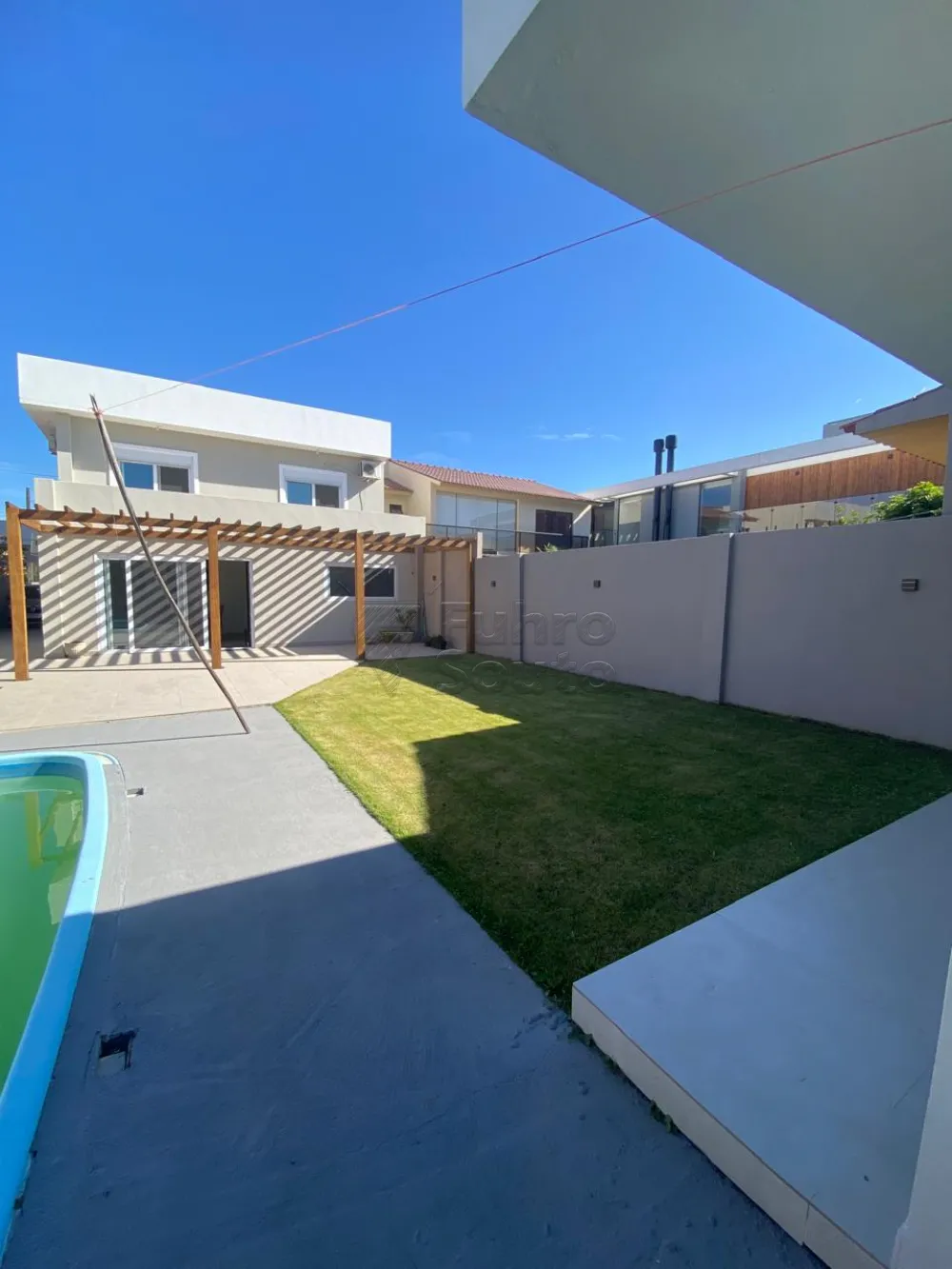 Alugar Casa / Padr&atilde;o em Pelotas R$ 7.500,00 - Foto 15