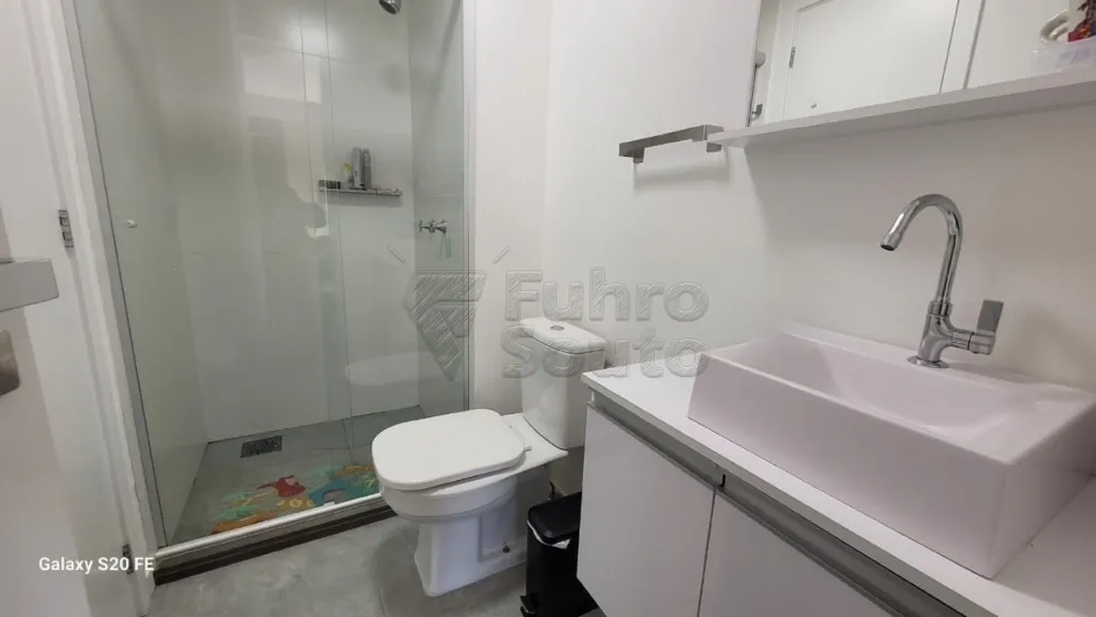 Comprar Apartamento / Padr&atilde;o em Pelotas R$ 540.000,00 - Foto 6