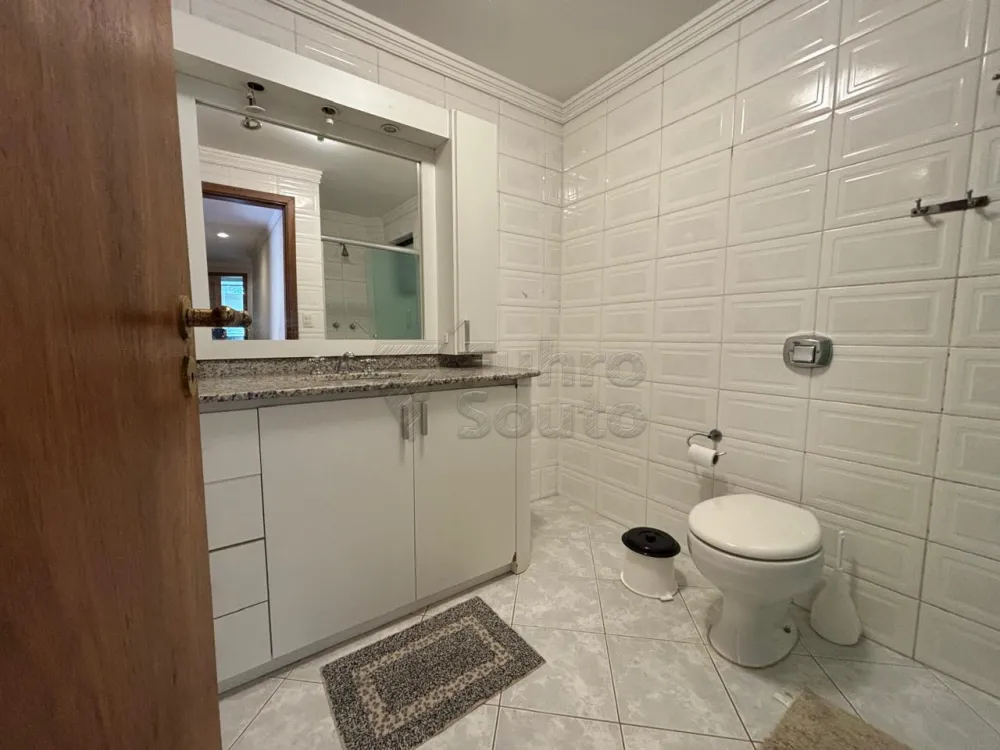Comprar Apartamento / Padr&atilde;o em Pelotas R$ 840.000,00 - Foto 13