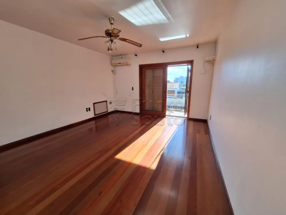 Comprar Casa / Padr&atilde;o em Pelotas R$ 960.000,00 - Foto 7