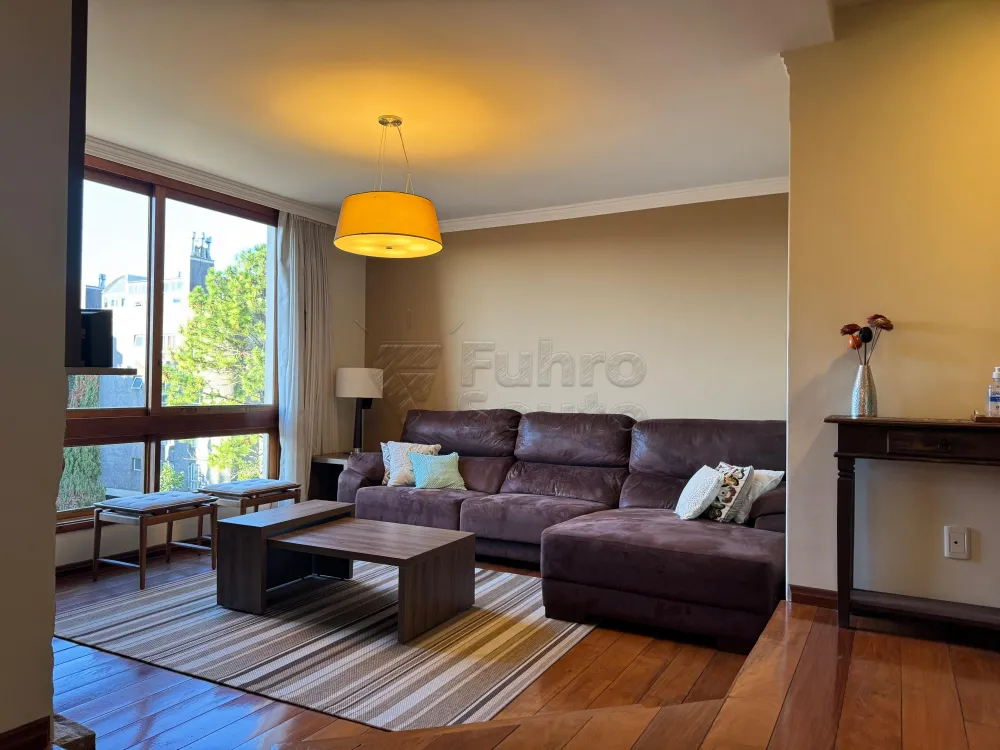 Comprar Apartamento / Padr&atilde;o em Pelotas R$ 1.370.000,00 - Foto 2