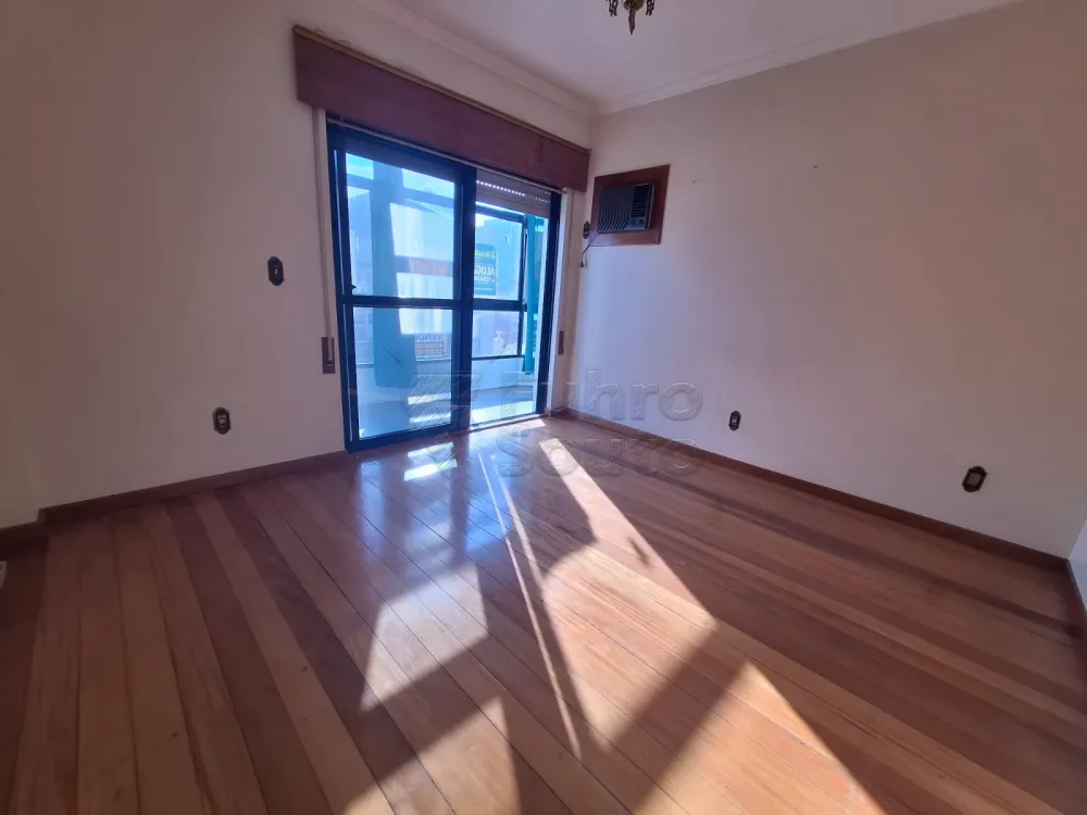 Comprar Apartamento / Padr&atilde;o em Pelotas R$ 742.000,00 - Foto 4