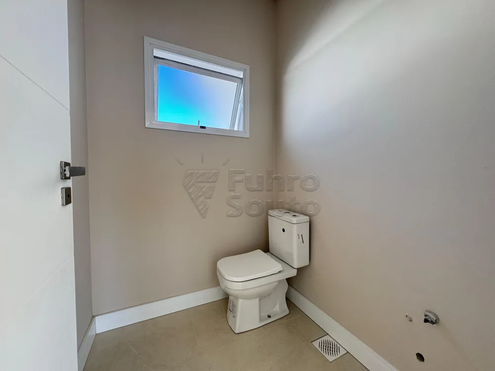 Comprar Casa / Padr&atilde;o em Pelotas R$ 1.340.000,00 - Foto 8