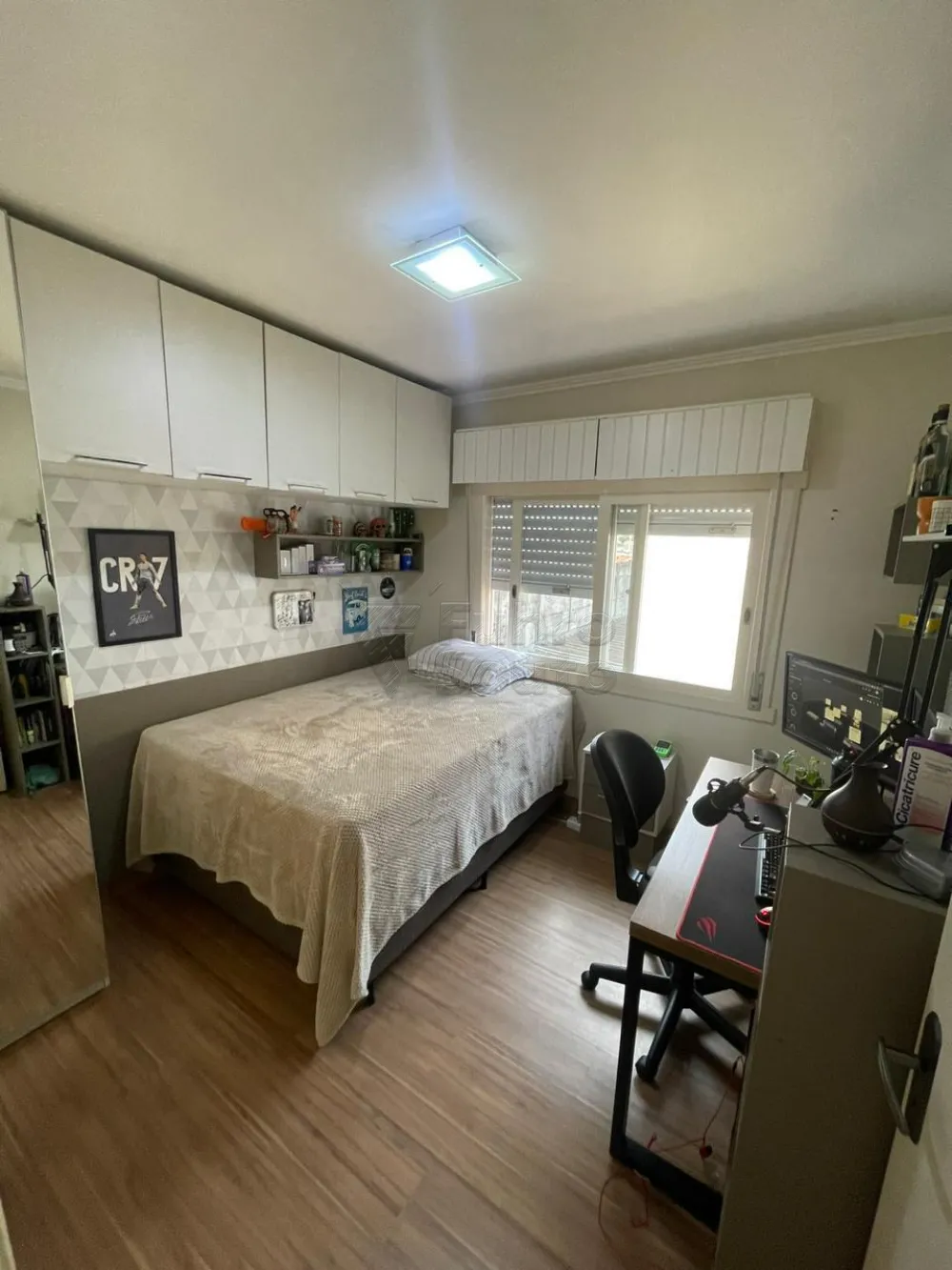 Comprar Apartamento / Padr&atilde;o em Pelotas R$ 350.000,00 - Foto 5