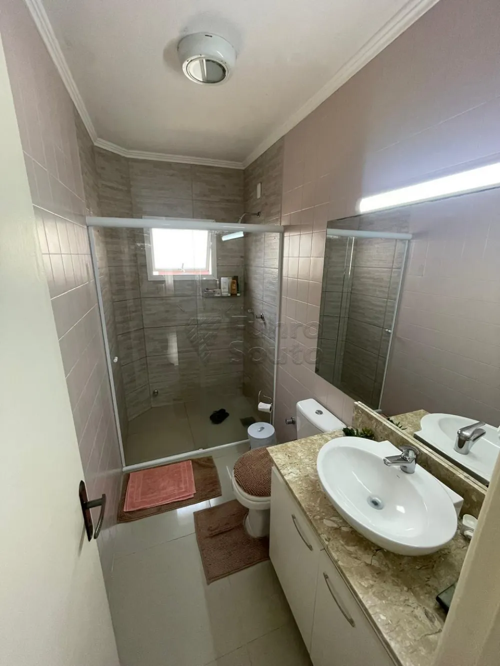 Comprar Apartamento / Padr&atilde;o em Pelotas R$ 350.000,00 - Foto 10