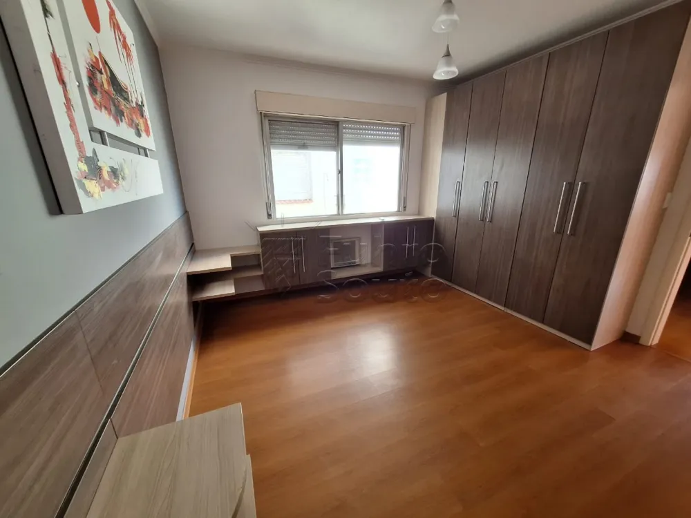 Comprar Apartamento / Padr&atilde;o em Pelotas R$ 230.000,00 - Foto 5