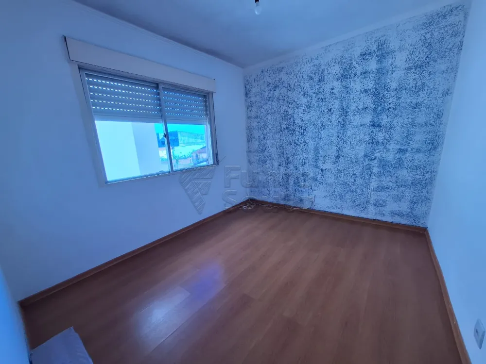 Comprar Apartamento / Padr&atilde;o em Pelotas R$ 230.000,00 - Foto 6