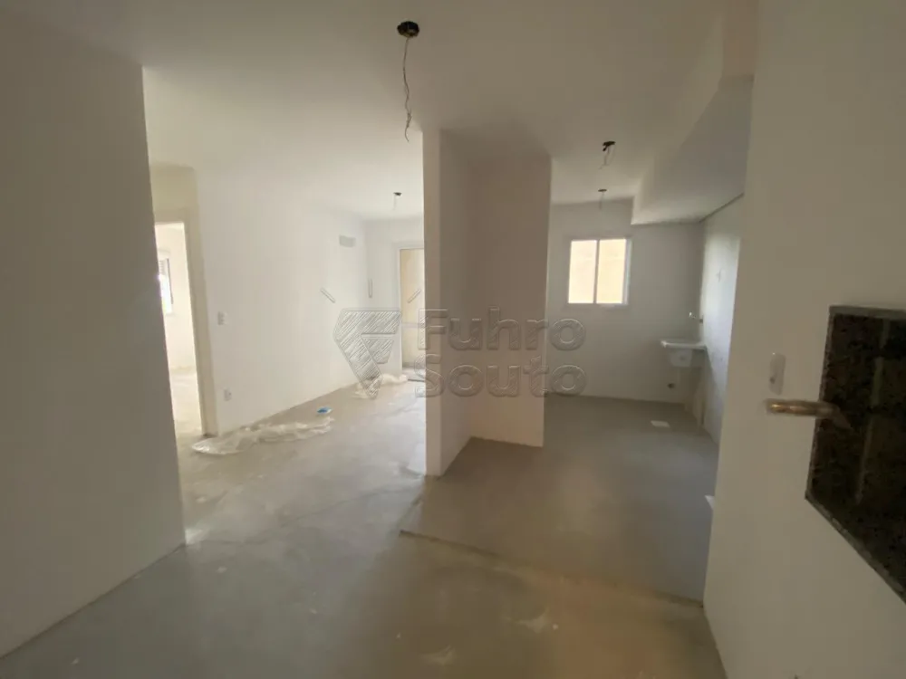 Comprar Apartamento / Padr&atilde;o em Pelotas R$ 380.000,00 - Foto 1