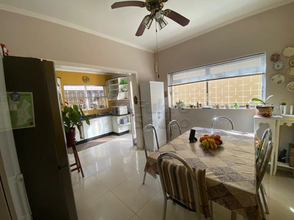 Comprar Casa / Padr&atilde;o em Pelotas R$ 692.000,00 - Foto 4