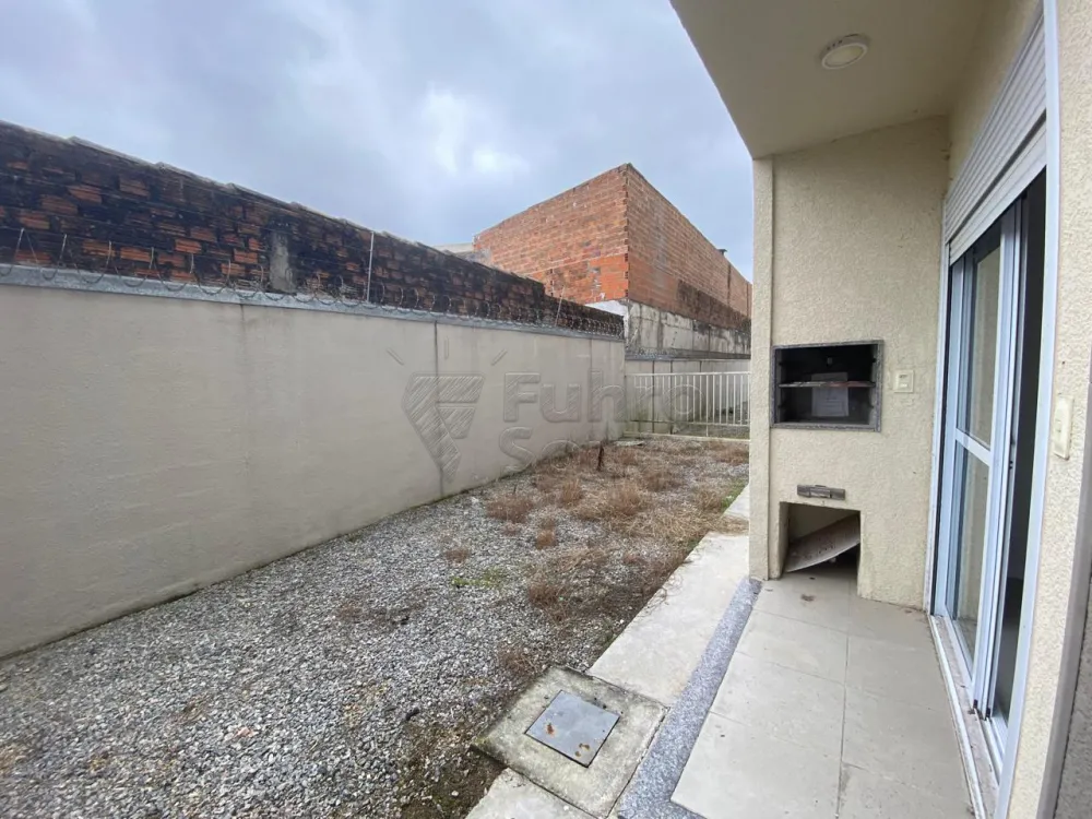 Comprar Apartamento / Padr&atilde;o em Pelotas R$ 230.000,00 - Foto 8