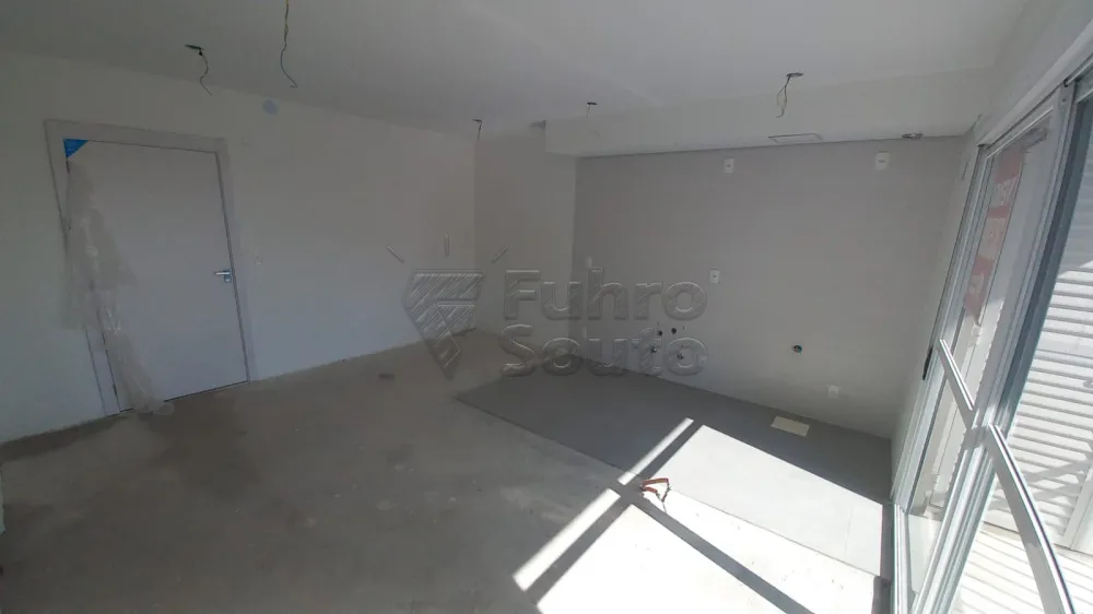 Comprar Apartamento / Padr&atilde;o em Pelotas R$ 375.000,00 - Foto 1