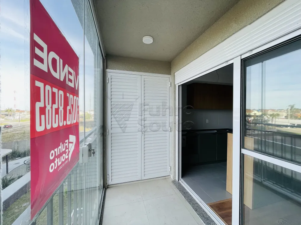 Comprar Apartamento / Padr&atilde;o em Pelotas R$ 374.000,00 - Foto 13