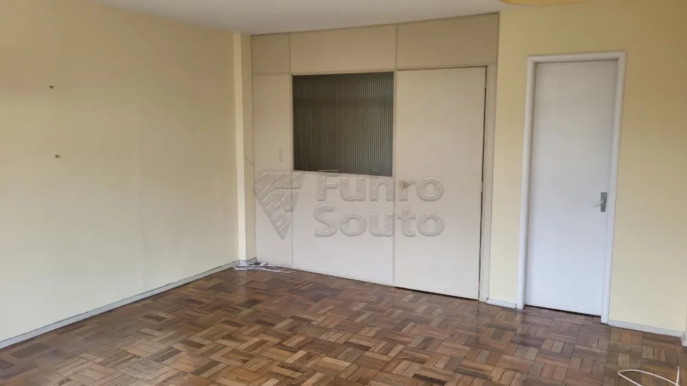 Comprar Comercial / Sala em Condom&iacute;nio em Pelotas R$ 85.000,00 - Foto 4