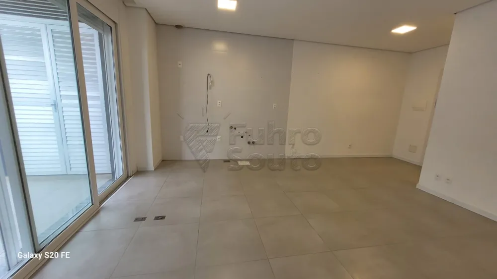 Comprar Apartamento / Loft  Studio em Pelotas R$ 245.000,00 - Foto 3