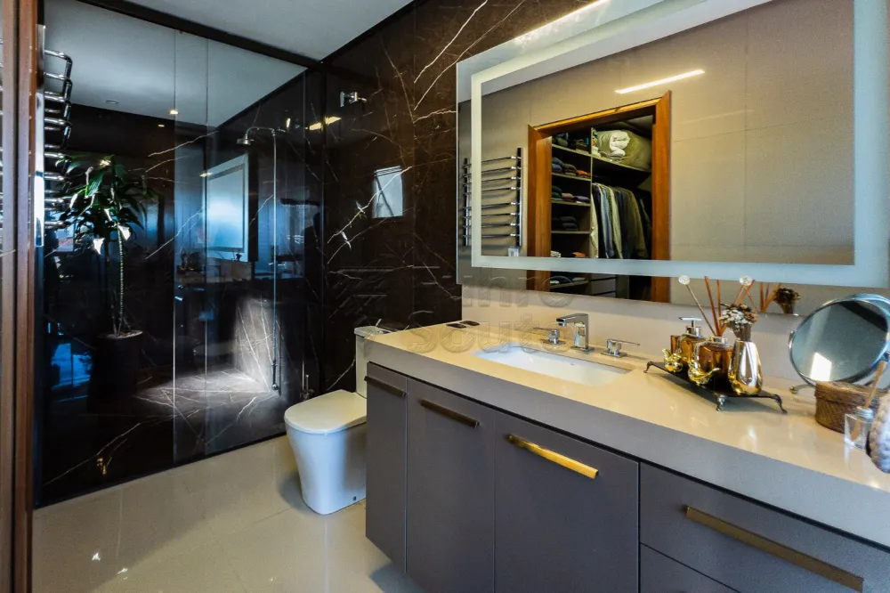 Comprar Casa / Padr&atilde;o em Pelotas R$ 1.729.000,00 - Foto 14