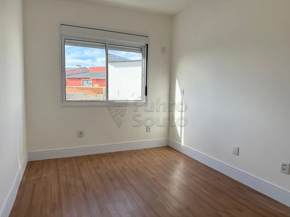 Comprar Apartamento / Padr&atilde;o em Pelotas R$ 690.000,00 - Foto 7