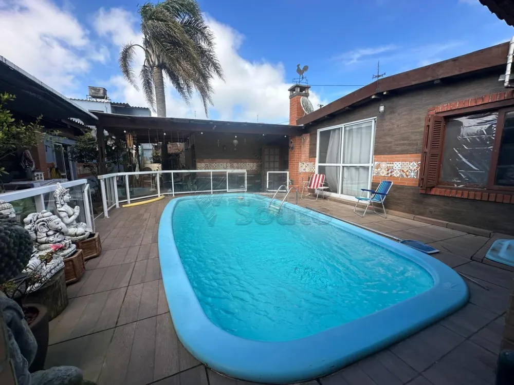 Comprar Casa / Padr&atilde;o em Pelotas R$ 720.000,00 - Foto 17