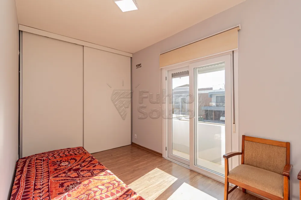 Comprar Casa / Condom&iacute;nio em Pelotas R$ 2.150.000,00 - Foto 3