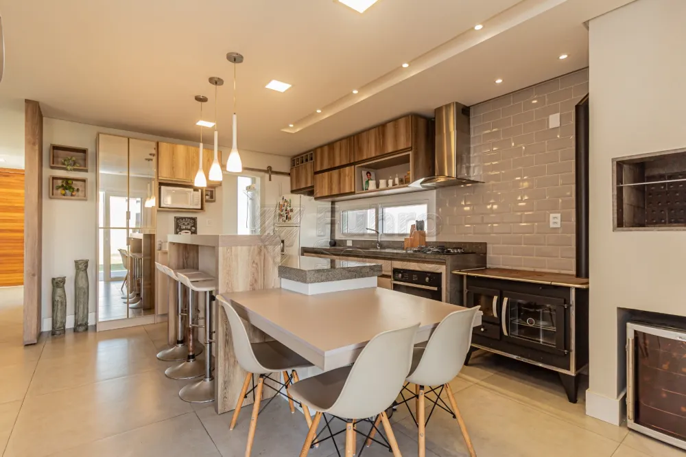 Comprar Casa / Condom&iacute;nio em Pelotas R$ 2.150.000,00 - Foto 14