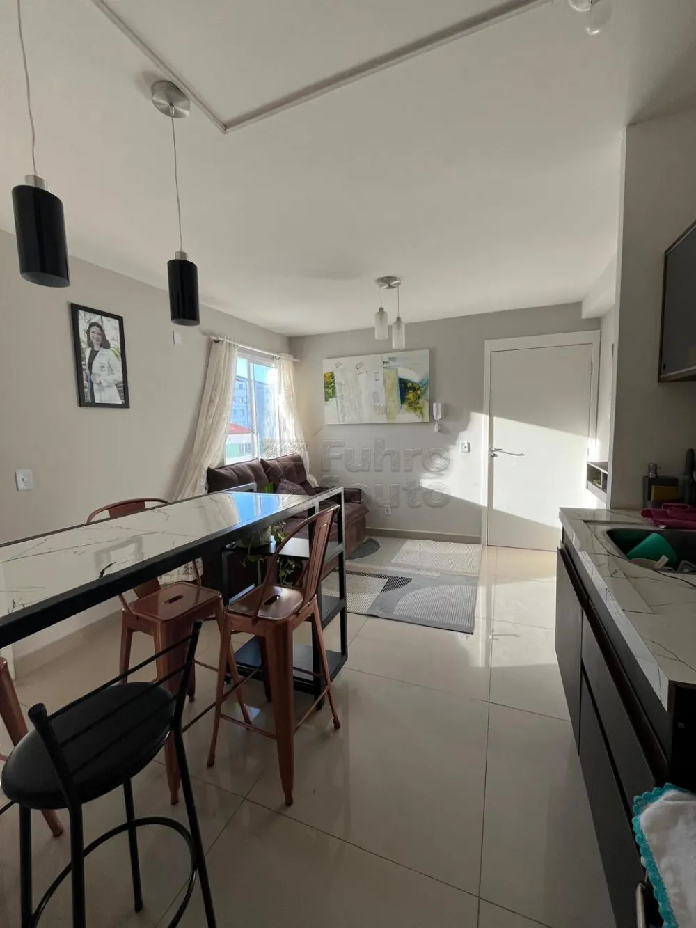 Comprar Apartamento / Padr&atilde;o em Pelotas R$ 170.000,00 - Foto 20