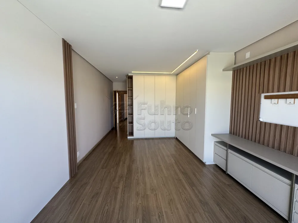Comprar Casa / Condom&iacute;nio em Pelotas R$ 1.800.000,00 - Foto 10